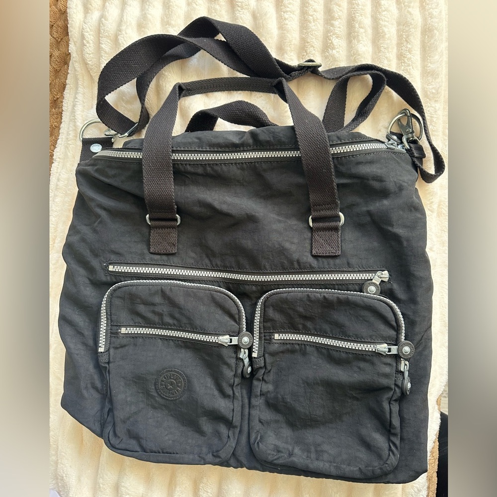 Kipling Black Nylon Large Crossbody Duffle – Lightweight & Versatile